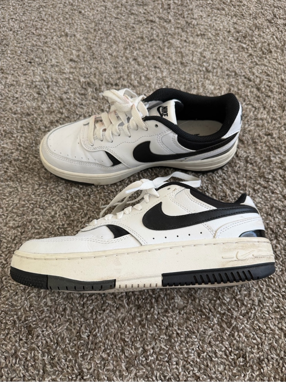 Nike Women’s White and Black Athletic Sneakers